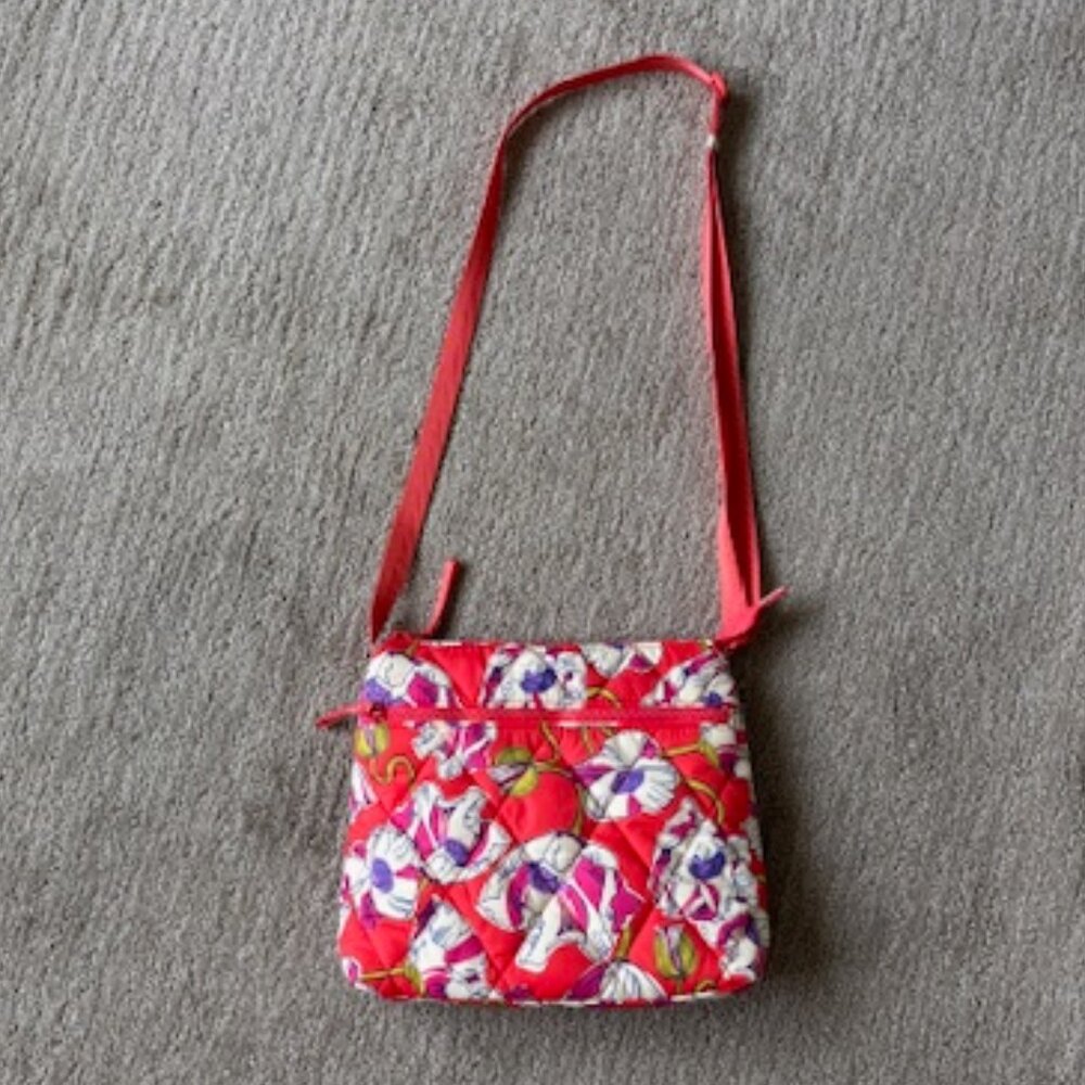 Vera Bradley Quilted Nylon Zip Hipster Crossbody Bag in Perfect Condition